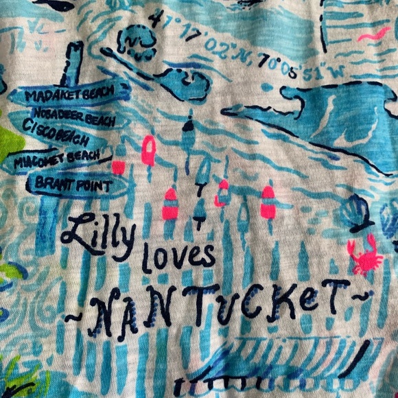 NWOT Lilly Pulitzer Etta V-Neck Tee size small - Picture 2 of 5